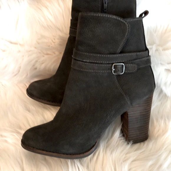 Lucky Brand Heeled Ankle Boot Woman’s Size 10 - Picture 8 of 12